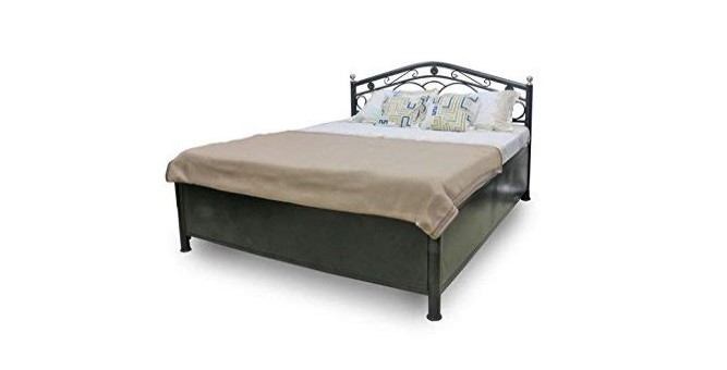 Queen size bed with hydraulic storage