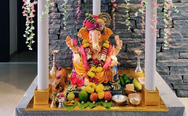 Ganpati Decoration at Home