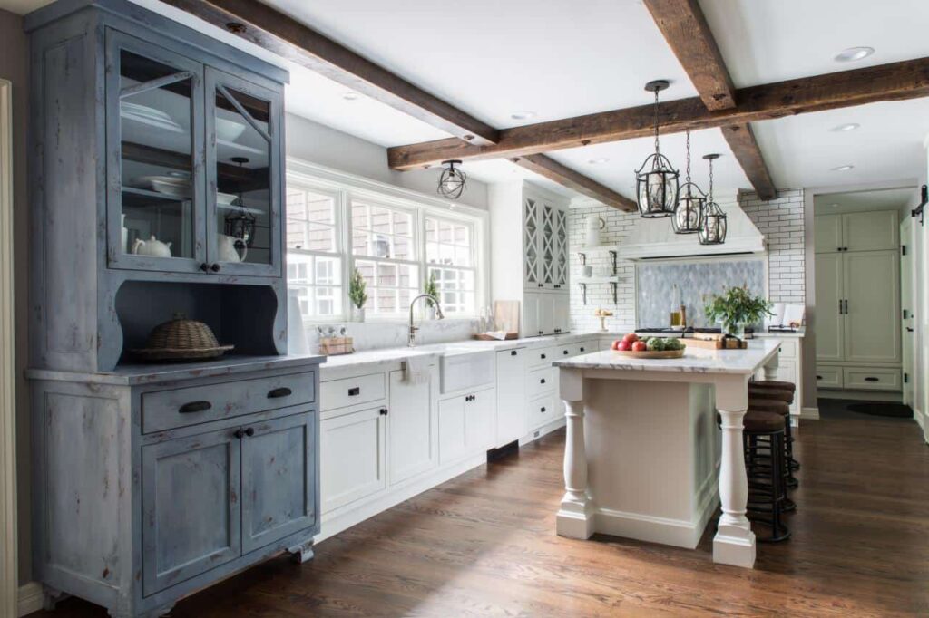 cottage kitchen furniture 1