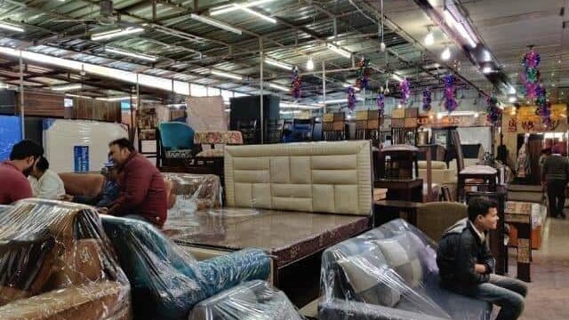 panchkuian furniture market