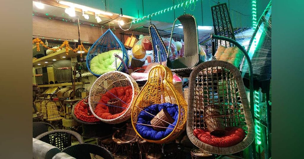 panchkuian furniture market